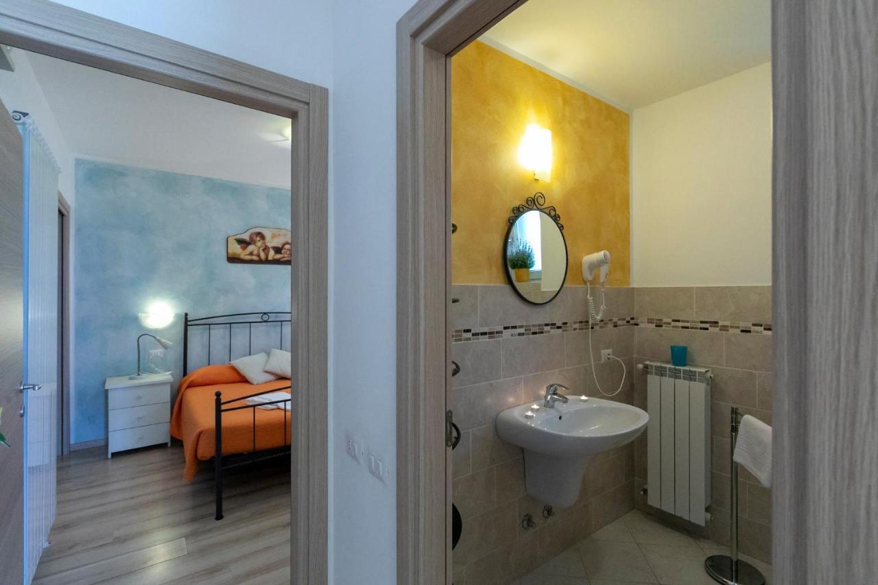 La Collina Dei Fiori Apartment Vercana Bagian luar foto